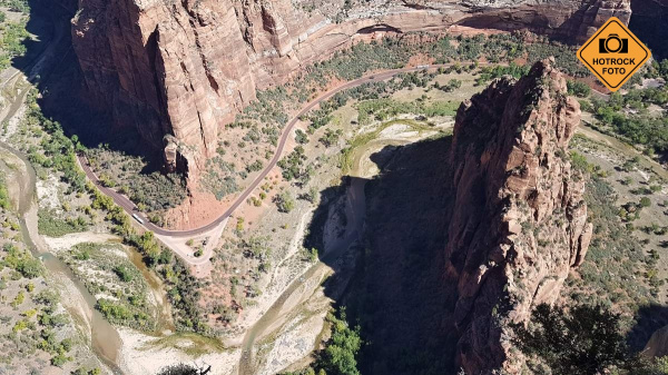 Angels Landing Trail v Zionu. Foto: HOTROCK.cz Angels Landing Trail v Zionu. Foto: HOTROCK.cz